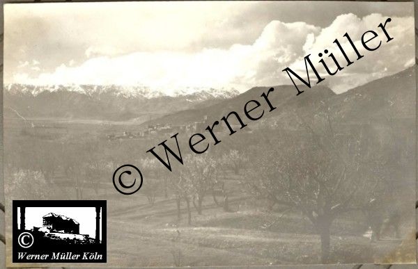 Frühwolken, Flugwetter, Foto Wilhelm Rieck , Afghanistan, Darulaman, Darul-Aman, Berlin, 1922, Amanullah, Rieck, Kabul, Tape-Taj-Beg, Maass, Harten, Standke, Plessen, Kandahar, Horten, harten, Bau, Palast, Bazar, Timur Schah, Partschin, Parschin, Teheran, Persien, Iran, aden, Vesuv, Neapel, Bombay, Maass, Bagman, Grobba, Gerber, Burg, wandgemälde, Königszimmer, Elefantenrennen, Bünte, Fensterblick, Winter, Reiterverein, Grantham, Suraija, Turmzimmer, Suez, Lyzeum, Schlüterstr, Berlin, Sancoussi, Potsdam, Schlossdächer, Schlossdach, Schachpartner, Kupfterdächer, Kupfterdach, Königlich Afghanischen Gesandtschaft, Berlin-Moabit, Alim Khan, Emir von Buchara, Lalander, Thaj Mahal, Agra, Parron, Baron Plessen, Mehl-Bazar, Mehlhändler, Obsthändler, Zuckerbäcker, Silberschmiede, Habibullah, Bank Ottoman, Pulverfabrik, Uran-Wiederaufbereitungsanlagen, F13, Gallipoli, 